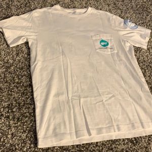 Vineyard vines - every day should feel this good white tee